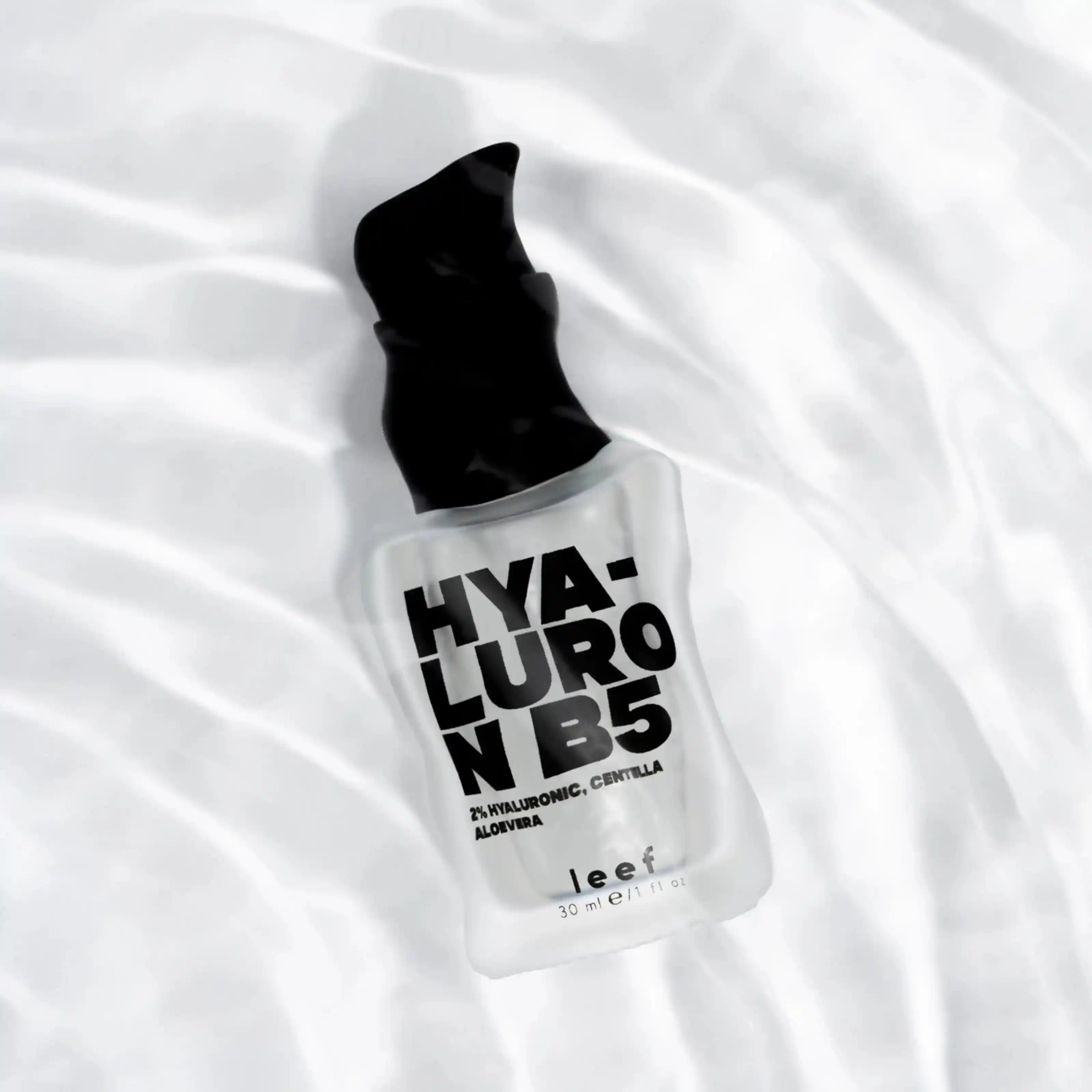 Hyaluron B5 Su Bazlı Cilt Serumu – Derin Nem & Yatıştırıcı Bakım