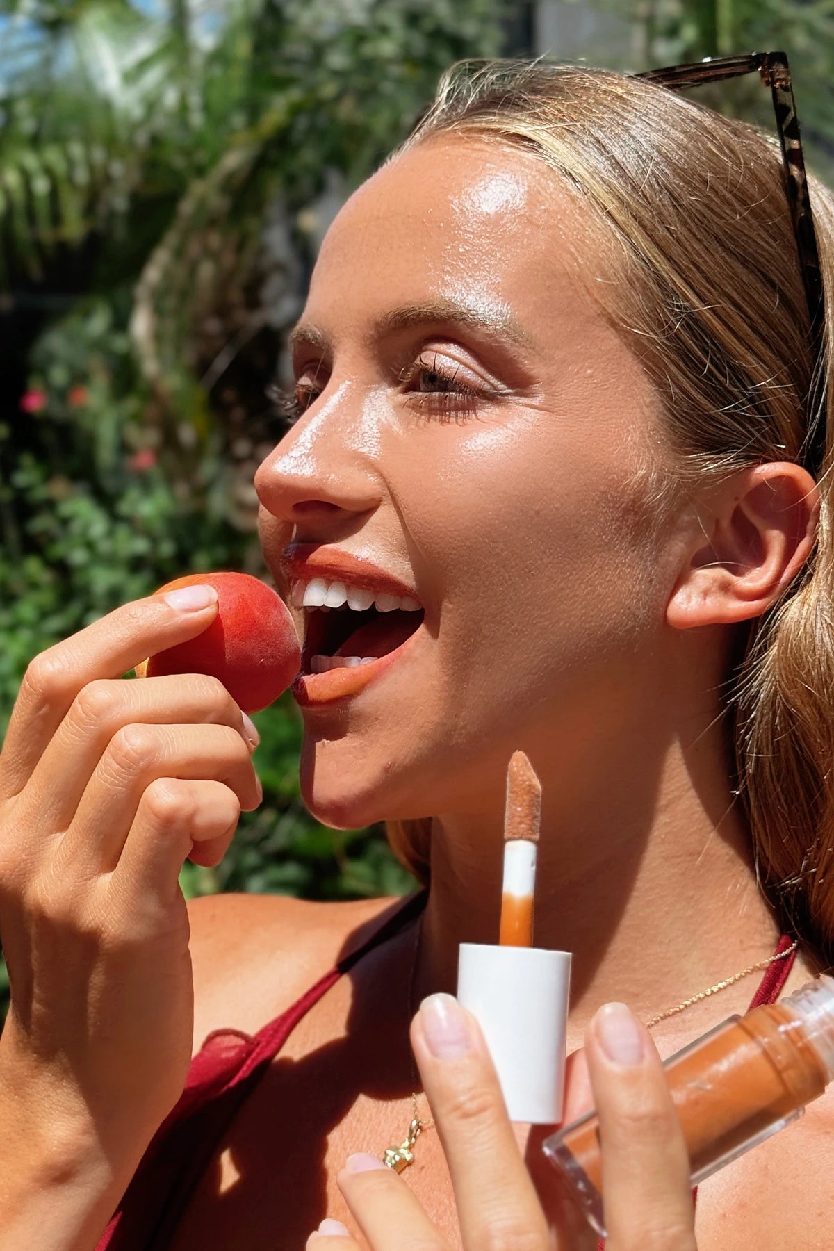 Lip Oil Change Renk Veren Nemlendirici Dudak Yağı - Almond Nude